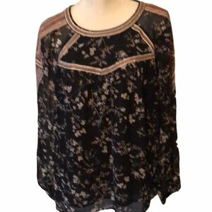 Pale sky blouse, black floral, gold braid trim, M